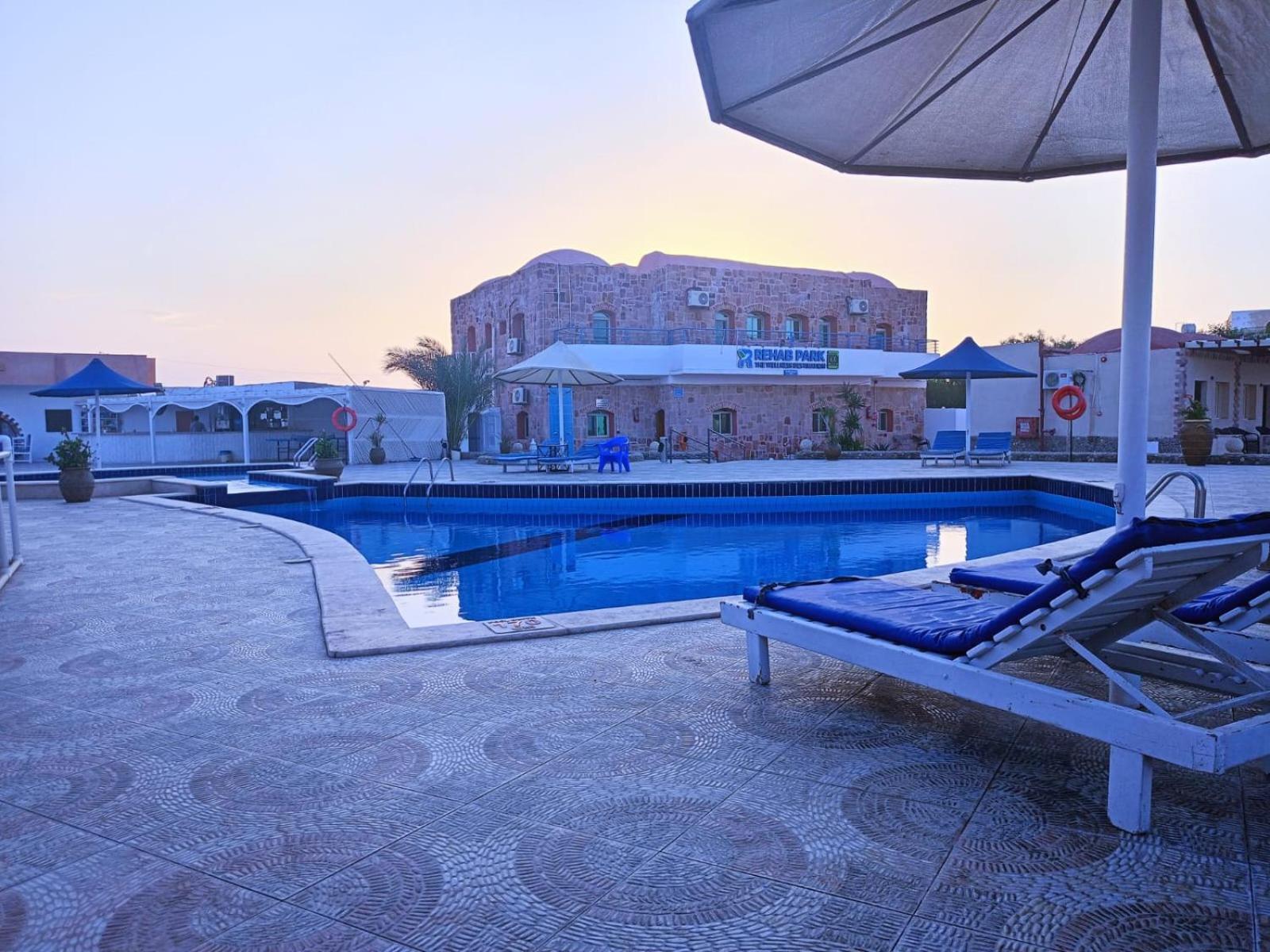 Dolphin Continental Hotel El Qoseir المظهر الخارجي الصورة
